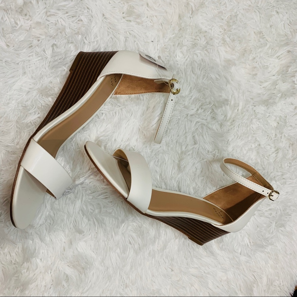 3/$25 A new day white sandal wedges